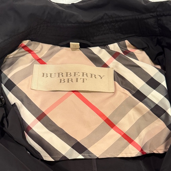 Burberry Black Double-Breasted Trench Coat - Picture 5 of 5
